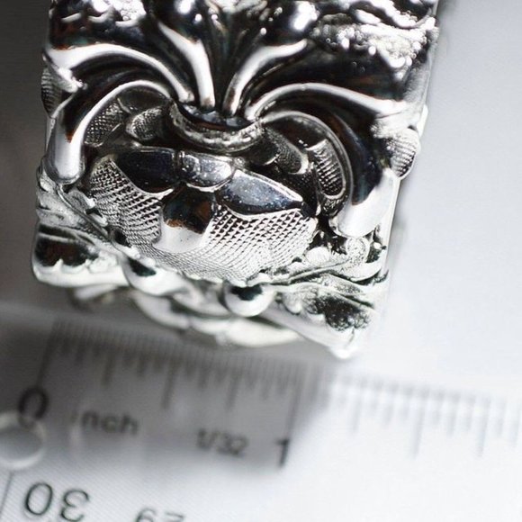 Vintage Wide Cuff Bracelet - Picture 5 of 7